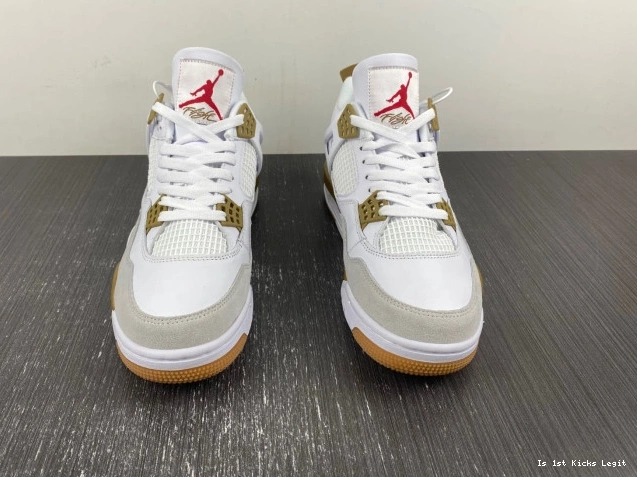 Retro SB 4 Jordan DR5415-120 0817